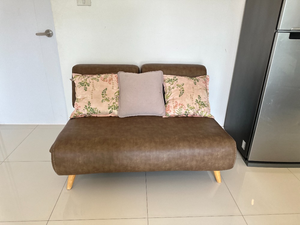 ขายบ้านหัวหิน ประจวบคีรีขันธ์ : 🏡.💦 พูลวิลล่า Le Leaf Hua Hin Pool Villa 💰 ซื้อลงทุนเพื่อปล่อยเช่ารายวัน/รายเดือน หรือจะซื้อไว้ พักอาศัยเอง ก็ คุ้มค่าสุดๆ! 🌿✨  📍 รีสอร์ทพูลวิลล่าสไตล์ Eco Modern Villas บรรยากาศเงียบสงบ ใกล้ชิดธรรมชาติ