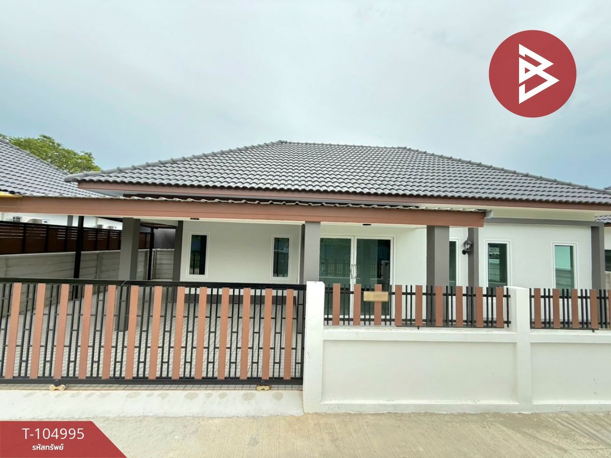 For SaleHouseNakhon Pathom : Urgent sale, single house, there are 2 beautiful houses, ready to stay at Phra Prathon, Tham Sala, Nakhon Pathom
