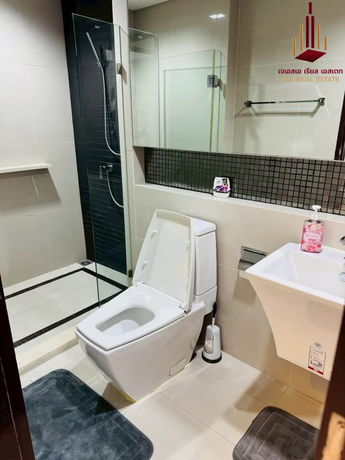 ให้เช่าคอนโดสาทร นราธิวาส : ✨ For Rent: Rhythm Sathorn Condo ✨  💰 Only 35,000 THB/month