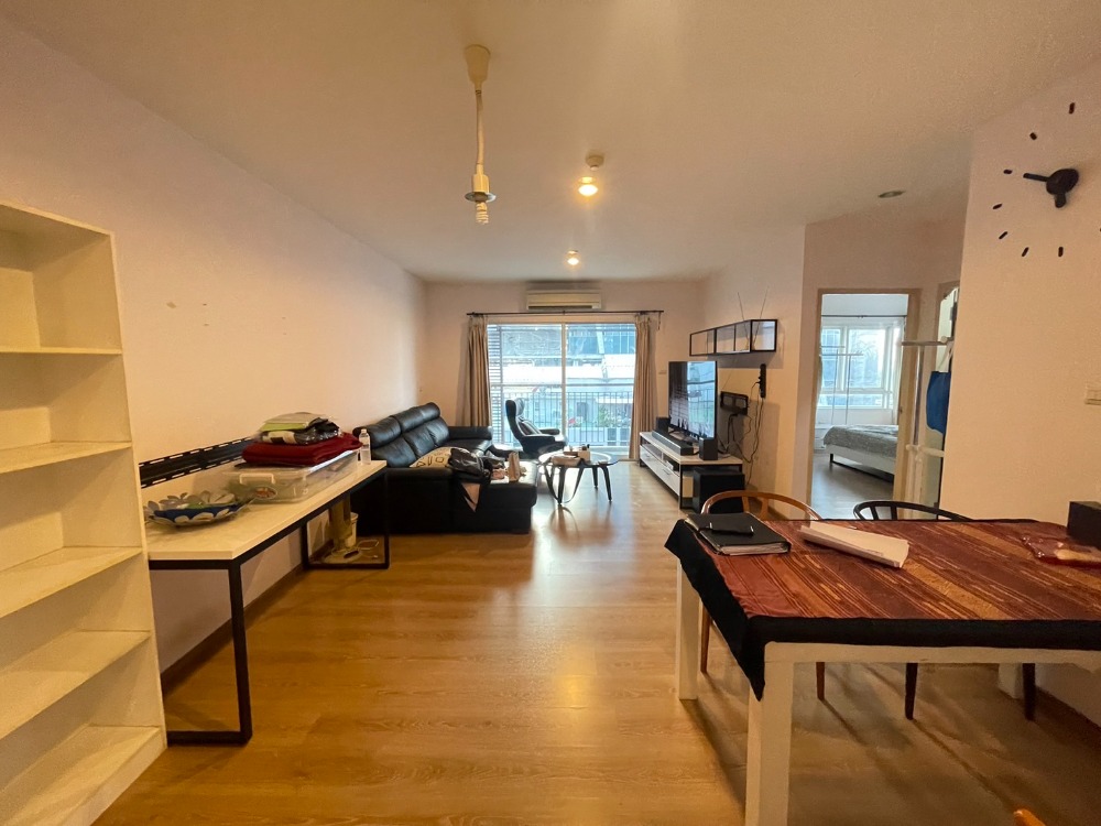 For RentCondoLadprao, Central Ladprao : SYM VIPHA LADPRAO 2 Bedrooms, Fontral Ladprao, only 2 minutes, can inquire.