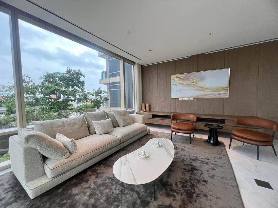ให้เช่าคอนโดสาทร นราธิวาส : 120 ตร.ม. 2 ห้องนอน ชั้น 25 ที่ Four Seasons Private Residences