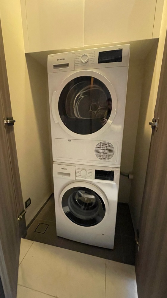 For RentCondoWitthayu, Chidlom, Langsuan, Ploenchit : Rent 2 bedrooms, 2 bathrooms, Sinthorn Ton Sinthorn Tonson, rent 140,000 baht