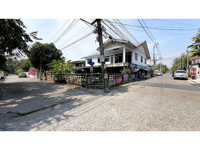 ขายบ้านนวมินทร์ รามอินทรา : ขายบ้านปัฐวิกรณ์ นวมินทร์ 70 แยก 11-9 หลังมุม ขนาด 104 ตร.ว. เหมาะเป็นที่พักอาศัย Home Office