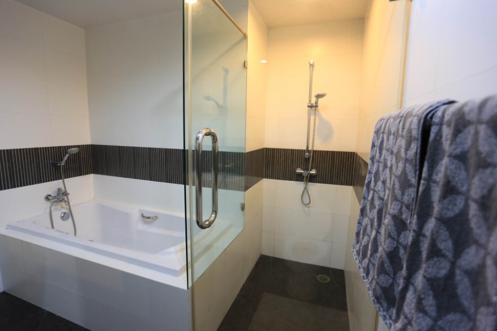 For SaleCondoSathorn, Narathiwat : for Sale condo Urbana Sathorn 1 Bed fully furnished (S15-22114)