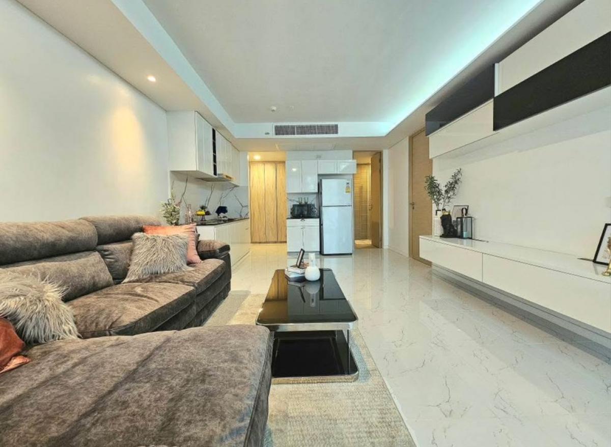 For SaleCondoSukhumvit, Asoke, Thonglor : Siamese 39 Size 72 SQ.M 2 BED 2 Bath, only 8.7 MB. Contact 086-795-9997.