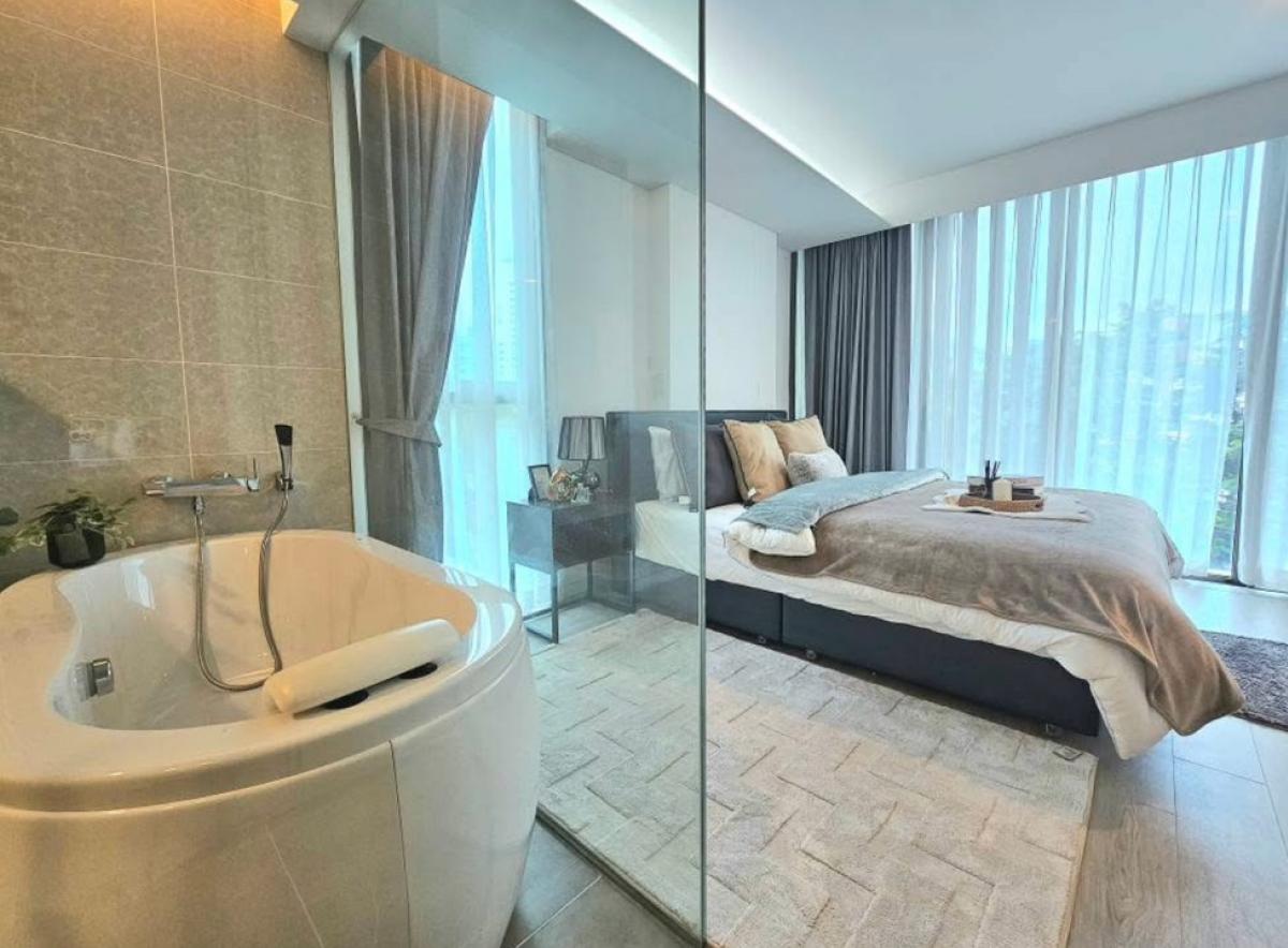 For SaleCondoSukhumvit, Asoke, Thonglor : Siamese 39 Size 72 SQ.M 2 BED 2 Bath, only 8.7 MB. Contact 086-795-9997.