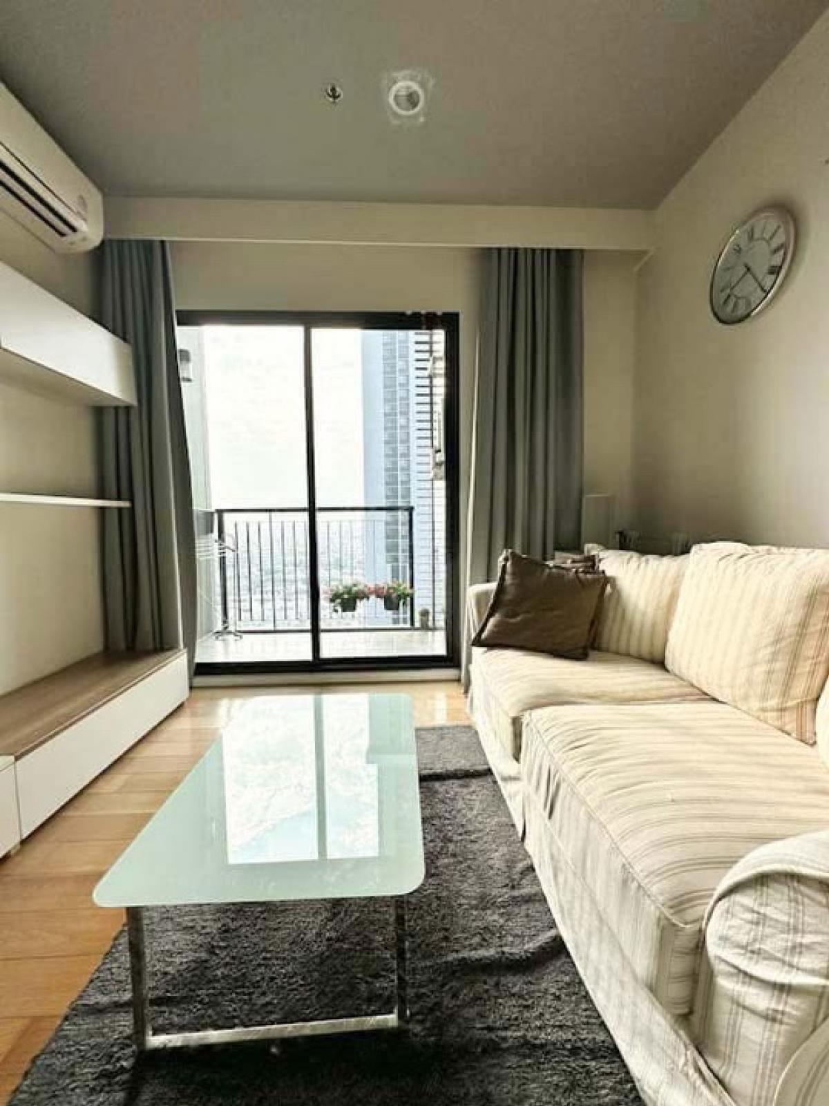 ขายคอนโดอ่อนนุช อุดมสุข : 𝐇𝐎𝐓 𝐃𝐄𝐀𝐋 !!ขาย BLOCS 77 ขนาด 40 Sq.m 1 bed 1 bath เพียง 4.5 MB เท่านั้น !! ติดต่อ 086-795-9997 (จิมมี่)