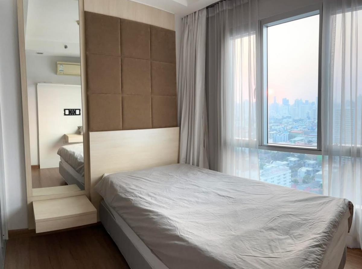 For SaleCondoRama9, Petchburi, RCA : Condo for sale, Thru Thonglor, size 67 SQ.M 2 BED 2 Bath FL25+ only 6,500,000 m. Contact 086-795-9997 (Jimmy).