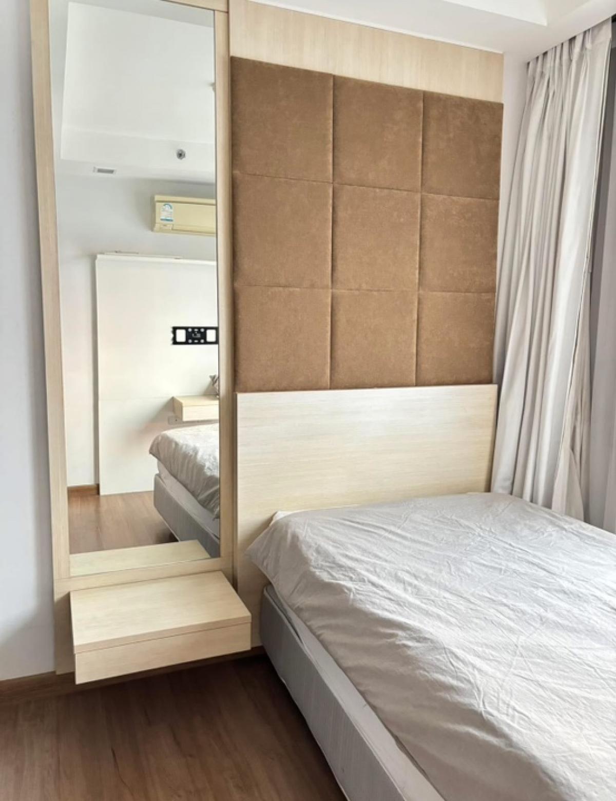 For SaleCondoRama9, Petchburi, RCA : Condo for sale, Thru Thonglor, size 67 SQ.M 2 BED 2 Bath FL25+ only 6,500,000 m. Contact 086-795-9997 (Jimmy).