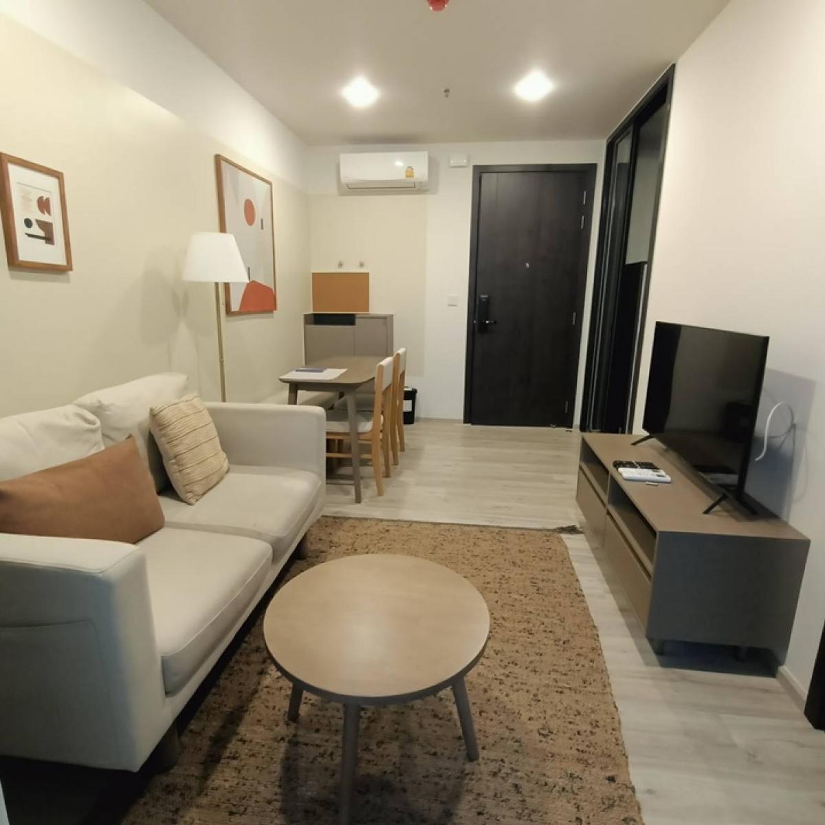 For RentCondoRatchadapisek, Huaikwang, Suttisan : 📣 Condo for rent, XT, Huai Khwang, next to MRT Huai Khwang, beautiful room, perfect 👍🏼✨🚄