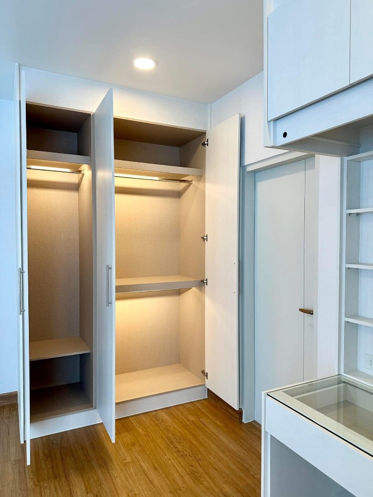 For RentHouseBangna, Bearing, Lasalle : K-6233 Urgent rent! Centro Bangna Phase 2 is ready to be addicted to Mega Bangna.