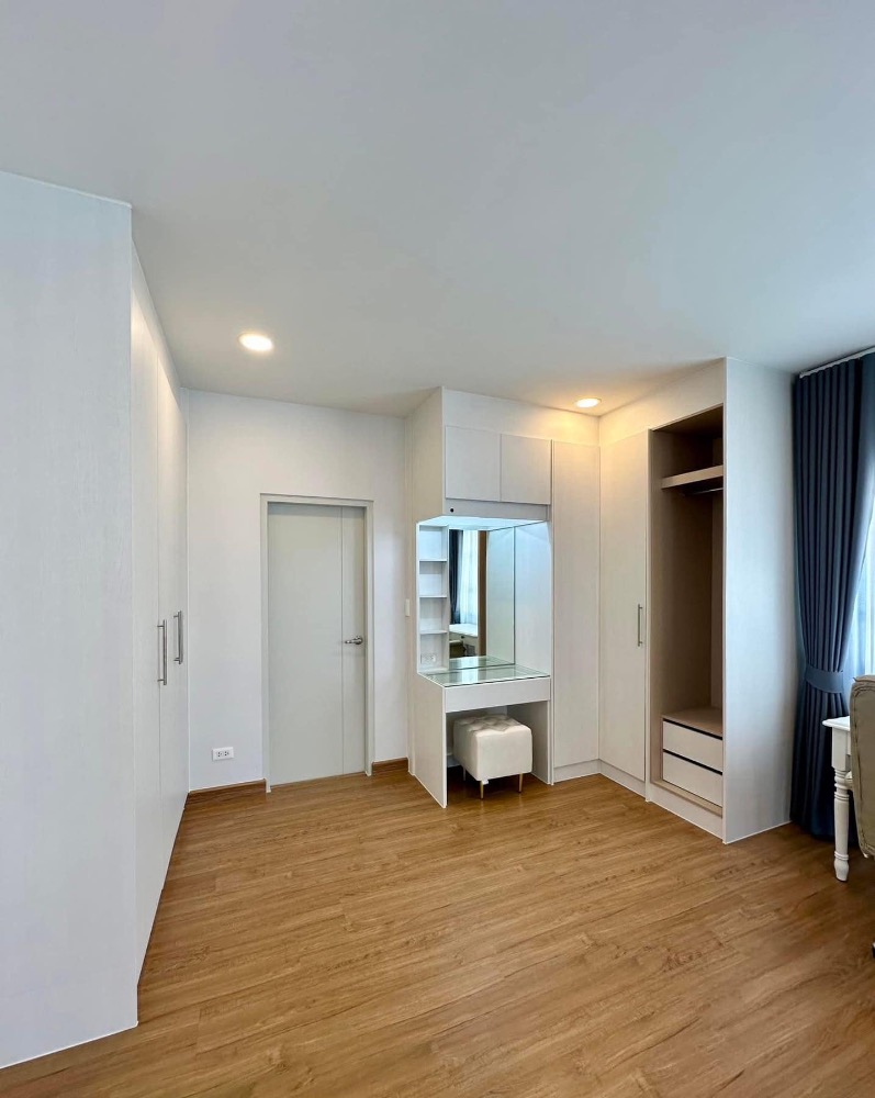 For RentHouseBangna, Bearing, Lasalle : K-6233 Urgent rent! Centro Bangna Phase 2 is ready to be addicted to Mega Bangna.