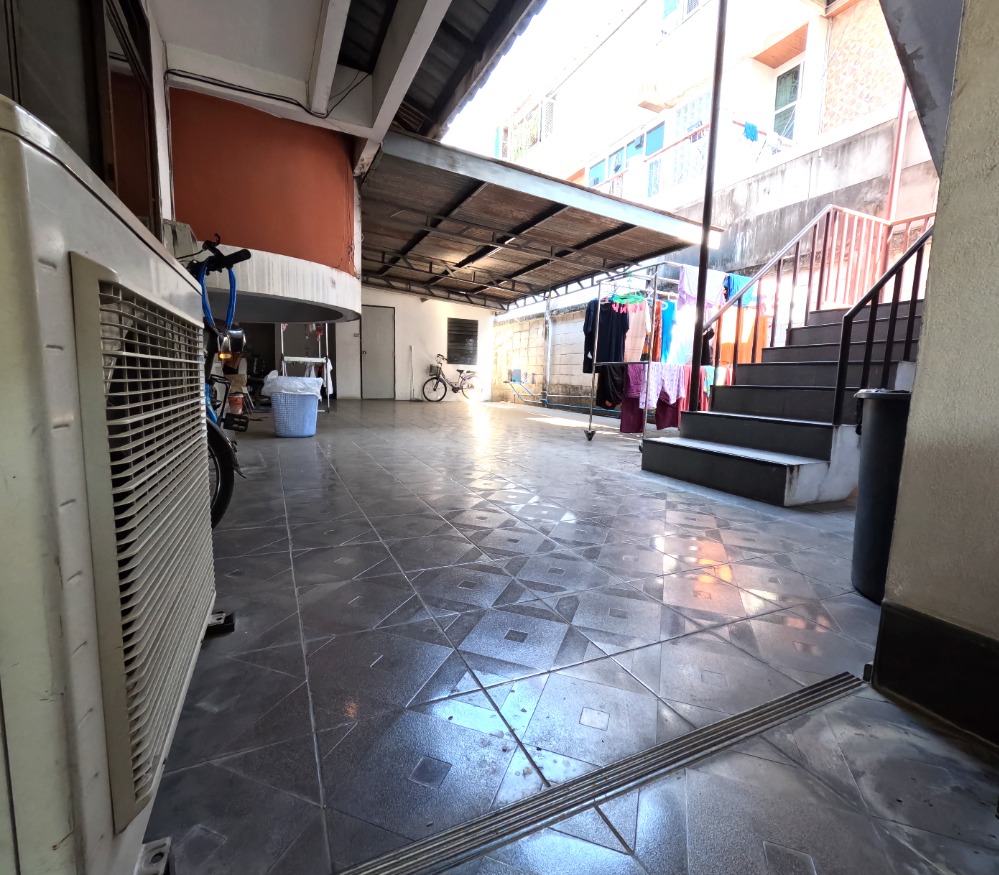 For SaleHouseBang kae, Phetkasem : House for sale, Housing, Soi Petchkasem 3, in the center of the city, good location, great value, 600 sqm.