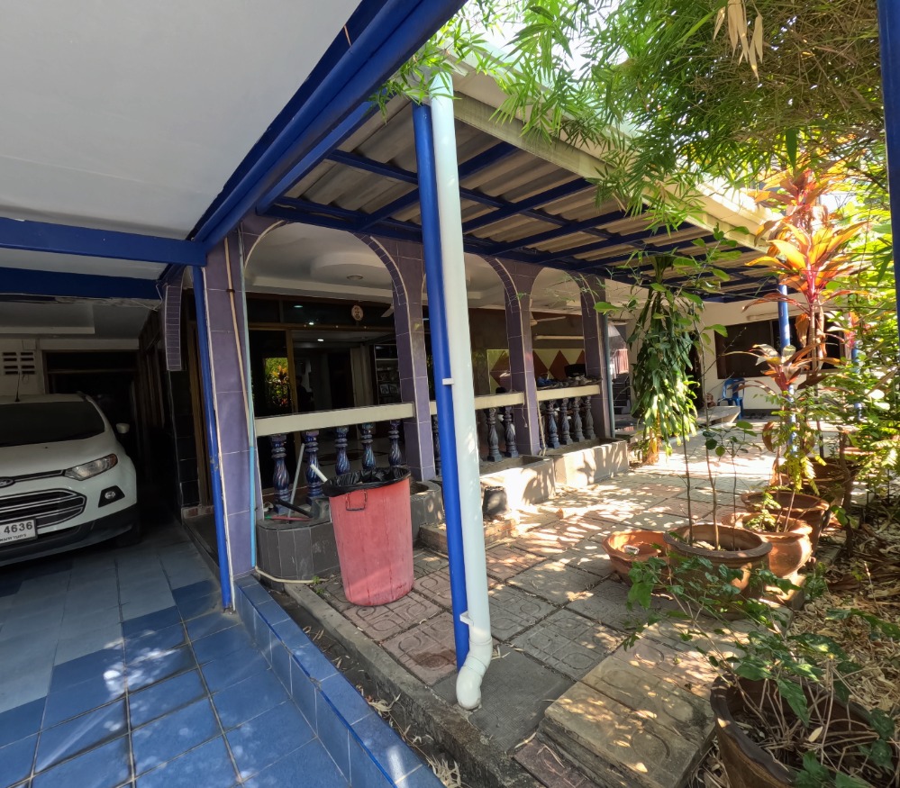 For SaleHouseBang kae, Phetkasem : House for sale, Housing, Soi Petchkasem 3, in the center of the city, good location, great value, 600 sqm.
