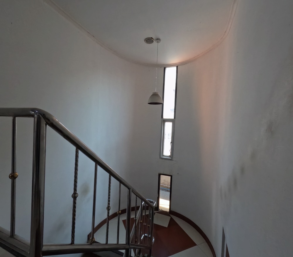 For SaleHouseBang kae, Phetkasem : House for sale, Housing, Soi Petchkasem 3, in the center of the city, good location, great value, 600 sqm.