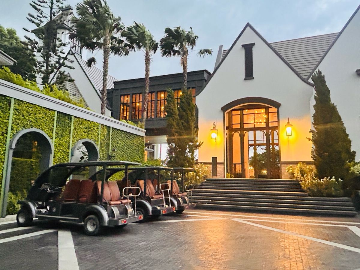 For RentHousePattanakan, Srinakarin : 房屋出租 - Nantawan Rama 9 Krungthep kreetha 093 296 2878 (5 間臥室)