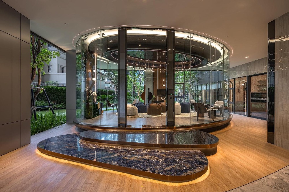 ให้เช่าคอนโดคลองเตย กล้วยน้ำไท : 🔥ให้เช่าด่วนสุด🔥ไลฟ์ พระราม 4 - อโศก ใกล้รถไฟฟ้า ย่านใจกลางเมือง พร้อมเฟอร์นิเจอร์และเครื่องใช้ไฟฟ้าใหม่เอี่ยม และสิ่งอำนวยความสะดวกที่ทันสมัย