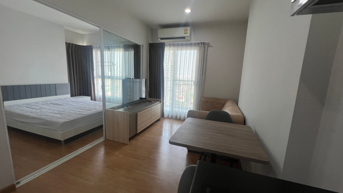 For RentCondoBang Sue, Wong Sawang, Tao Pun : Rent The Parkland, Wongsawang 30 sq.w. 1 bedroom, corner room, window, 2 sides, high floor, swimming pool view