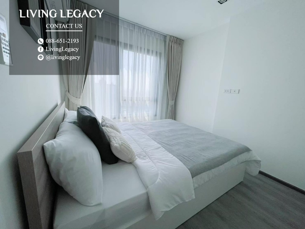 For RentCondoPattanakan, Srinakarin : Luxjhp5W Condo for Rich Park @ Triple Station 30 sq.m., Floor 35 Line ID: @LivingLegacy