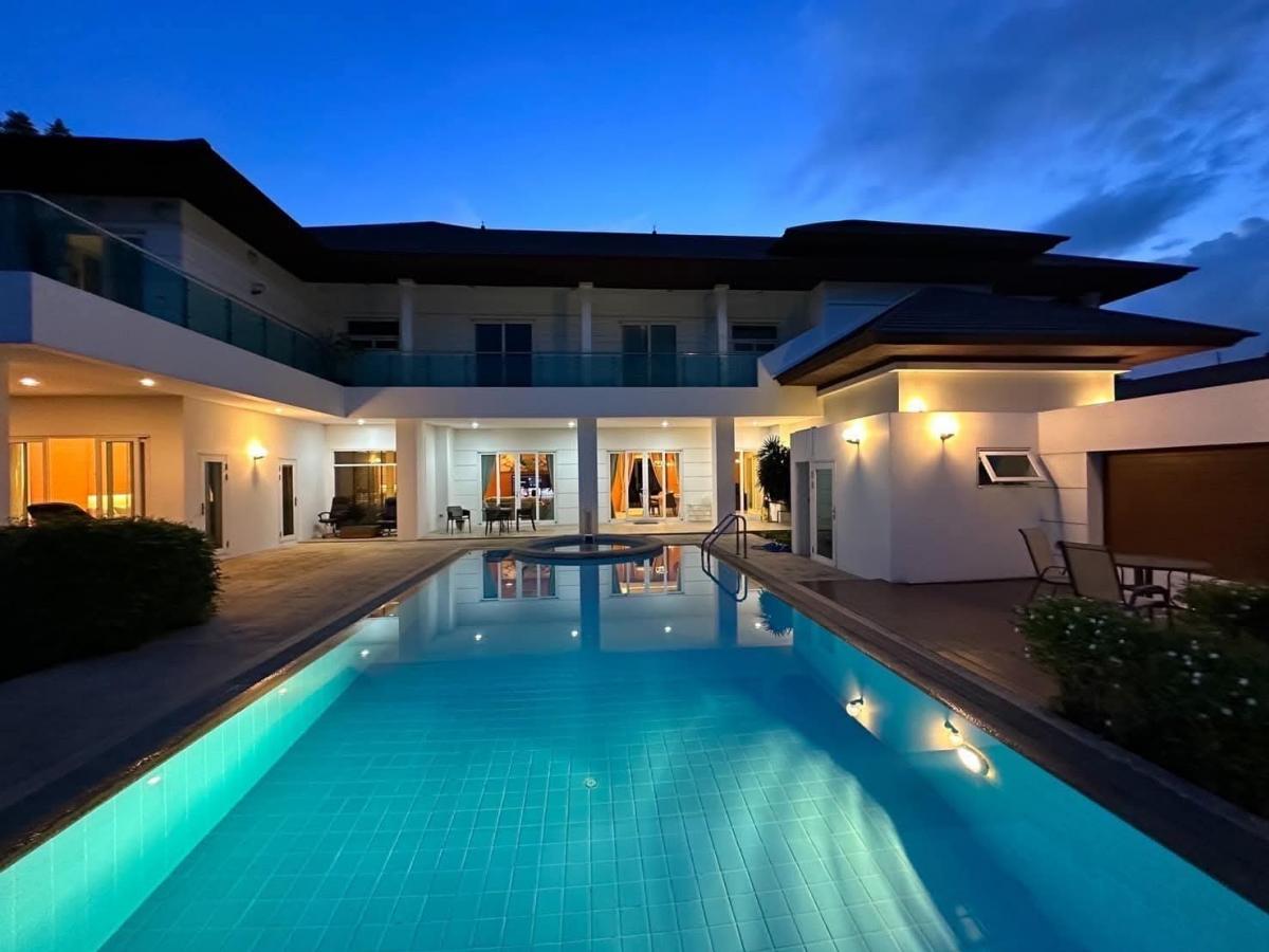 For RentHouseBangna, Bearing, Lasalle : Sell/rent a modern style house, 7 bedrooms, 7 bathrooms