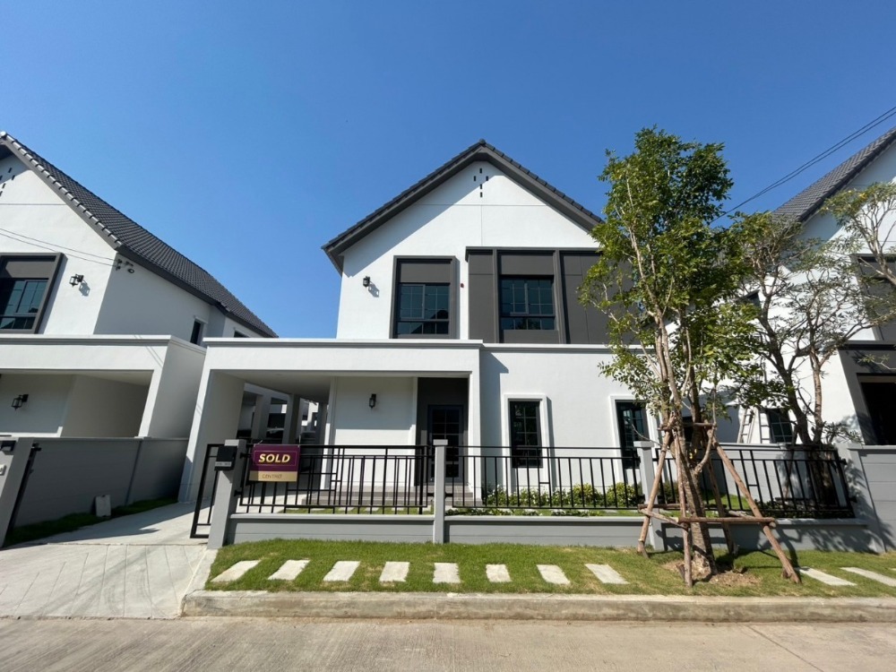 For SaleHouseBangna, Bearing, Lasalle : Urgent 🔥 Detached house near Mega Bangna, just 5 minutes. Register to receive many highest discounts at Centro Bangna.