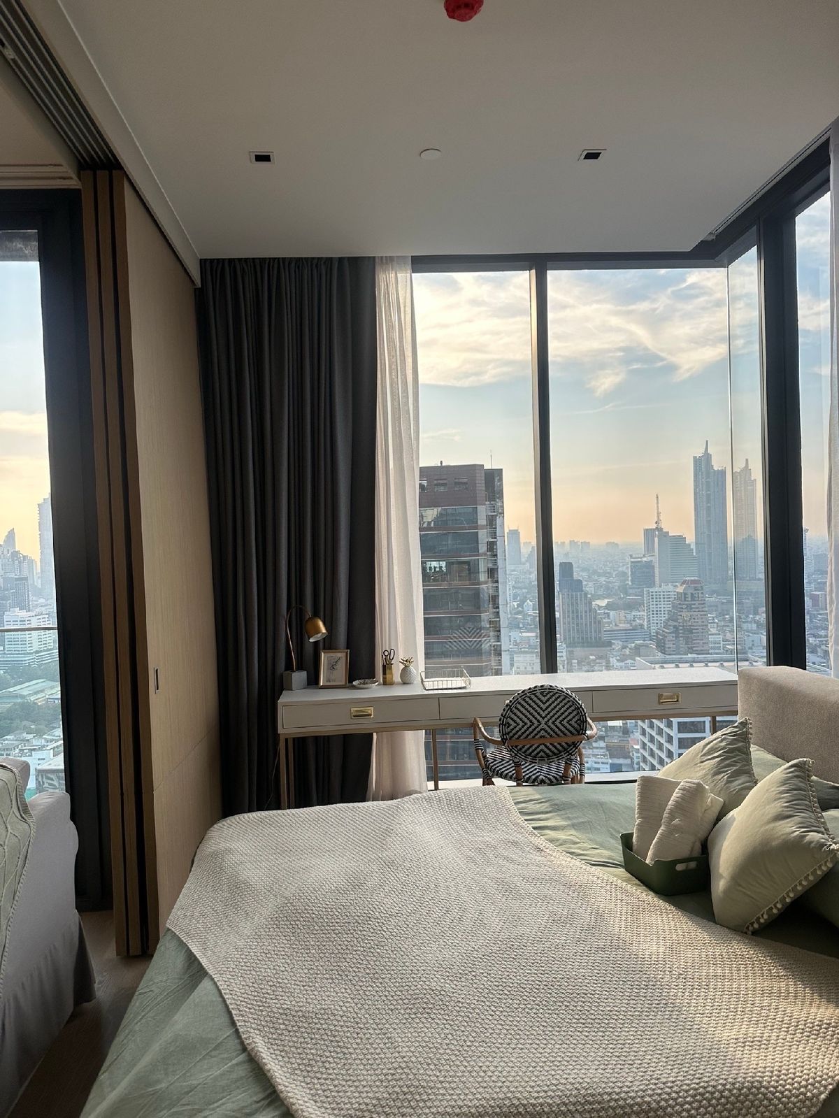 For RentCondoSilom, Saladaeng, Bangrak : 📣📣For rent Ashton Silom 📍Newly Renovated Lobby
