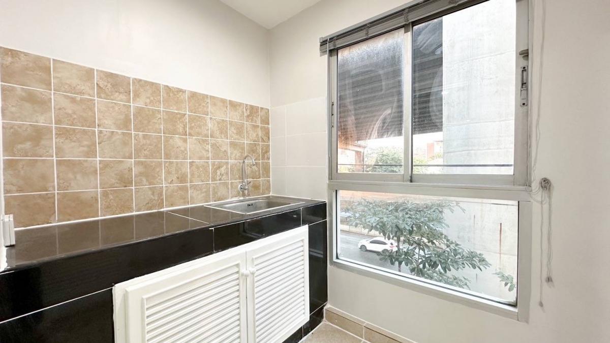 ขายคอนโดบางนา แบริ่ง ลาซาล : ✨️✨️𝐖𝐨𝐰 𝐖𝐨𝐰 𝐖𝐨𝐰 🌲🌲️ 2 𝗯𝗲𝗱𝗿𝗼𝗼𝗺  กั้นห้องเป็นสัดส่วน ห้องครัวแยก #พร้อมอยู่ #ฟรีเฟอร์ #ดูแลยื่นกู้จนถึงวันโอน🌳 𝗥𝗲𝗴𝗲𝗻𝘁 𝗛𝗼𝗺𝗲 𝟳 🌳 บางนา สรรพวุธ✨️✨️