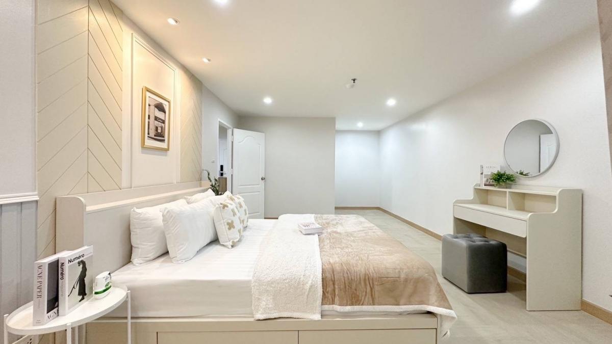 ขายคอนโดบางนา แบริ่ง ลาซาล : ✨️✨️𝐖𝐨𝐰 𝐖𝐨𝐰 𝐖𝐨𝐰 🌲🌲️ 2 𝗯𝗲𝗱𝗿𝗼𝗼𝗺  กั้นห้องเป็นสัดส่วน ห้องครัวแยก #พร้อมอยู่ #ฟรีเฟอร์ #ดูแลยื่นกู้จนถึงวันโอน🌳 𝗥𝗲𝗴𝗲𝗻𝘁 𝗛𝗼𝗺𝗲 𝟳 🌳 บางนา สรรพวุธ✨️✨️