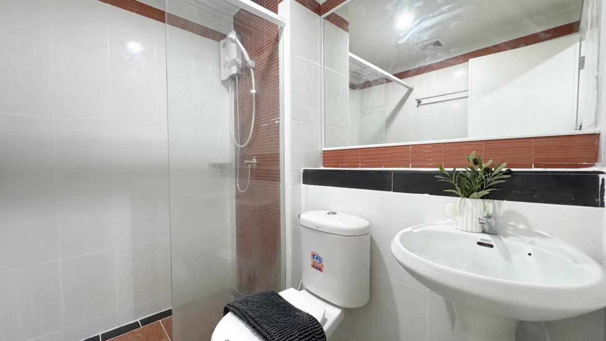 ขายคอนโดบางนา แบริ่ง ลาซาล : ✨️✨️𝐖𝐨𝐰 𝐖𝐨𝐰 𝐖𝐨𝐰 🌲🌲️ 2 𝗯𝗲𝗱𝗿𝗼𝗼𝗺  กั้นห้องเป็นสัดส่วน ห้องครัวแยก #พร้อมอยู่ #ฟรีเฟอร์ #ดูแลยื่นกู้จนถึงวันโอน🌳 𝗥𝗲𝗴𝗲𝗻𝘁 𝗛𝗼𝗺𝗲 𝟳 🌳 บางนา สรรพวุธ✨️✨️