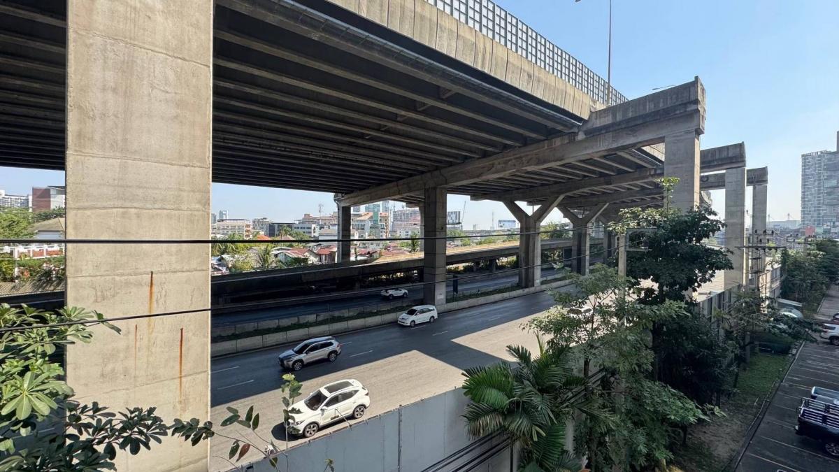 ขายคอนโดบางนา แบริ่ง ลาซาล : ✨️✨️𝐖𝐨𝐰 𝐖𝐨𝐰 𝐖𝐨𝐰 🌲🌲️ 2 𝗯𝗲𝗱𝗿𝗼𝗼𝗺  กั้นห้องเป็นสัดส่วน ห้องครัวแยก #พร้อมอยู่ #ฟรีเฟอร์ #ดูแลยื่นกู้จนถึงวันโอน🌳 𝗥𝗲𝗴𝗲𝗻𝘁 𝗛𝗼𝗺𝗲 𝟳 🌳 บางนา สรรพวุธ✨️✨️