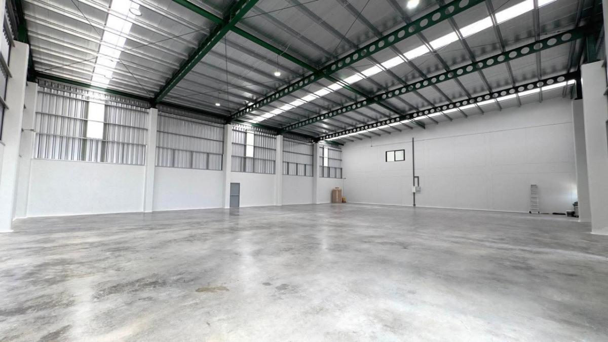 For RentFactoryPathum Thani,Rangsit, Thammasat : Rent/sell brand new construction factory On a dark purple area The land size starts at 337 - 505 square wah per 1 plot of Lam Luk Ka Khlong 9, Pathum Thani.