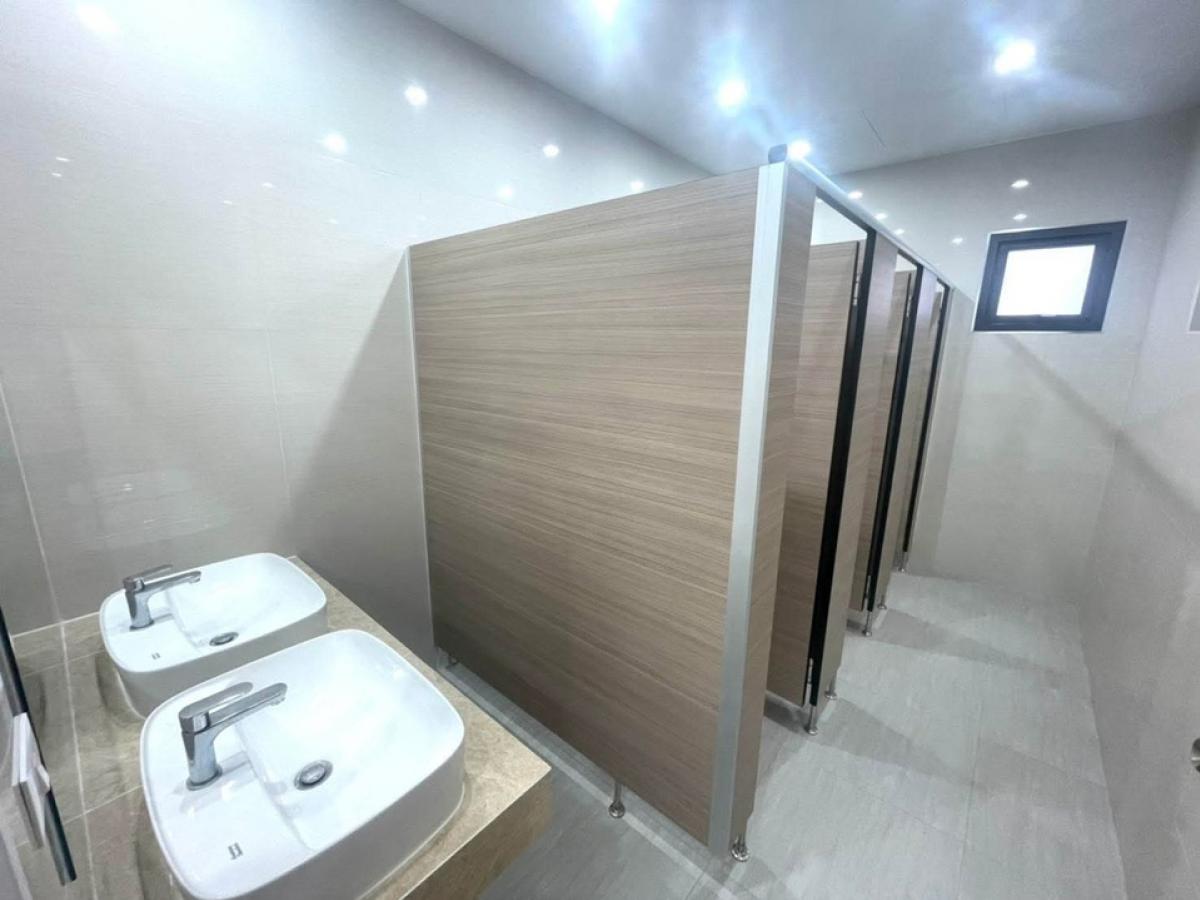 For RentFactoryPathum Thani,Rangsit, Thammasat : Rent/sell brand new construction factory On a dark purple area The land size starts at 337 - 505 square wah per 1 plot of Lam Luk Ka Khlong 9, Pathum Thani.