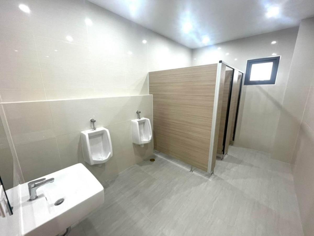 For RentFactoryPathum Thani,Rangsit, Thammasat : Rent/sell brand new construction factory On a dark purple area The land size starts at 337 - 505 square wah per 1 plot of Lam Luk Ka Khlong 9, Pathum Thani.