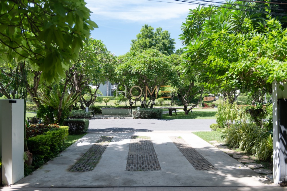 ให้เช่าบ้านพัฒนาการ ศรีนครินทร์ : บ้านเดี่ยว หลังใหญ่! ✨ โนเบิล ทารา พัฒนาการ / 3 ห้องนอน (เช่า), Noble Tara Pattanakarn / 3 Bedrooms (FOR RENT) PALM696