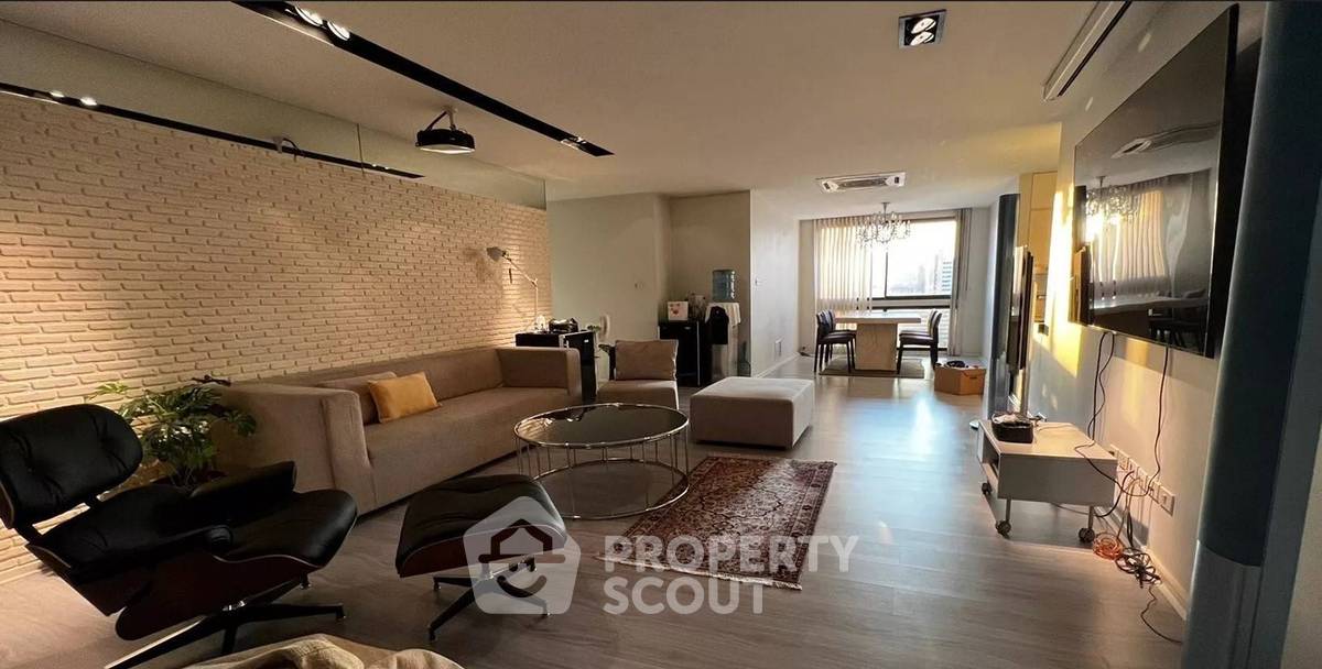 For SaleCondoSukhumvit, Asoke, Thonglor : 3-BR Condo at President Park Condominium near MRT Queen Sirikit National Convention Centre