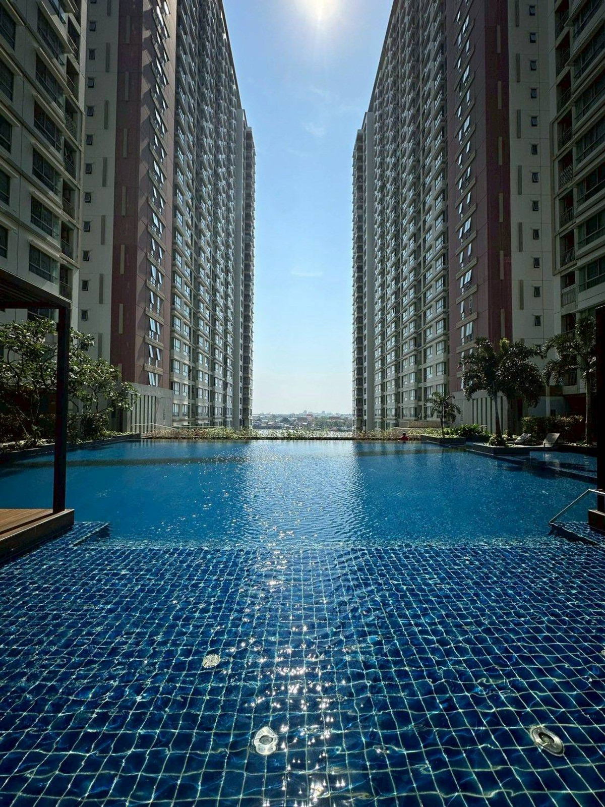 ขายคอนโดพระราม 3 สาธุประดิษฐ์ : ❤️❤️ฟรีเฟอร์ Lumpini Park Riverside-Rama 3