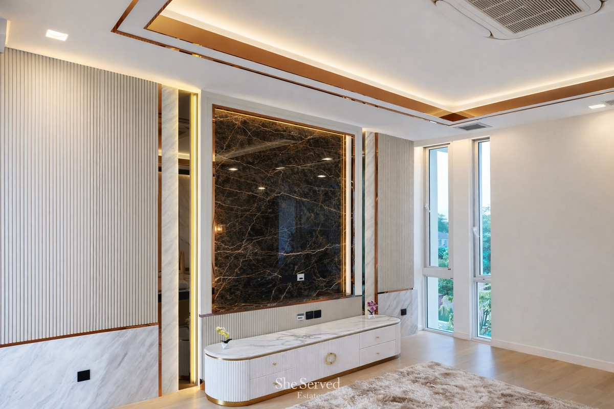 For RentHouseYothinpattana,CDC : ▲ Urgent for rent in detached house, Vive Ekkamai-Ram Inthra ▲ Rental price 220,000 baht/month 📞 098-9192446 En