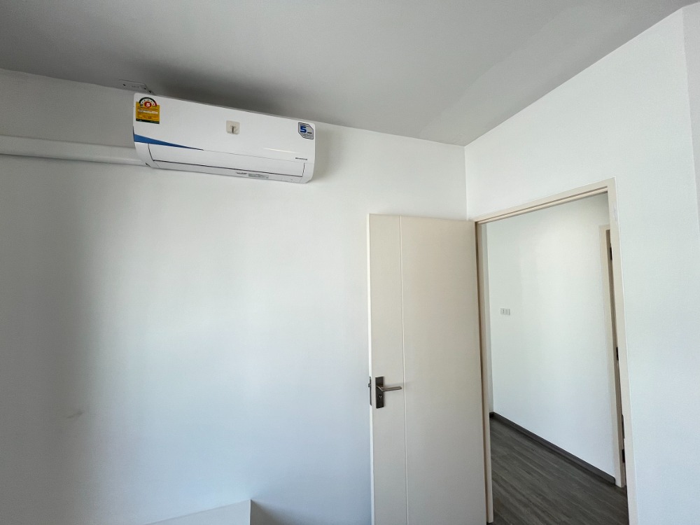 ให้เช่าทาวน์โฮมสมุทรปราการ สำโรง : 🏡🏡อัพเดตบ้านว่าง🐶😸 ทาวน์โฮม หลังเมกะ บางนา เริ่มต้น 17,000 บาท 2 ห้องนอน 3 ห้องน้ำ เลี้ยงสัตว์ได้  Indy (1) bangna km.7 ✅ 18,000฿ เลี้ยงสัตว์ได้ https://www.livinginsider.com/re/2457199  Indy (1) bangna km.7 ✅ 19,000