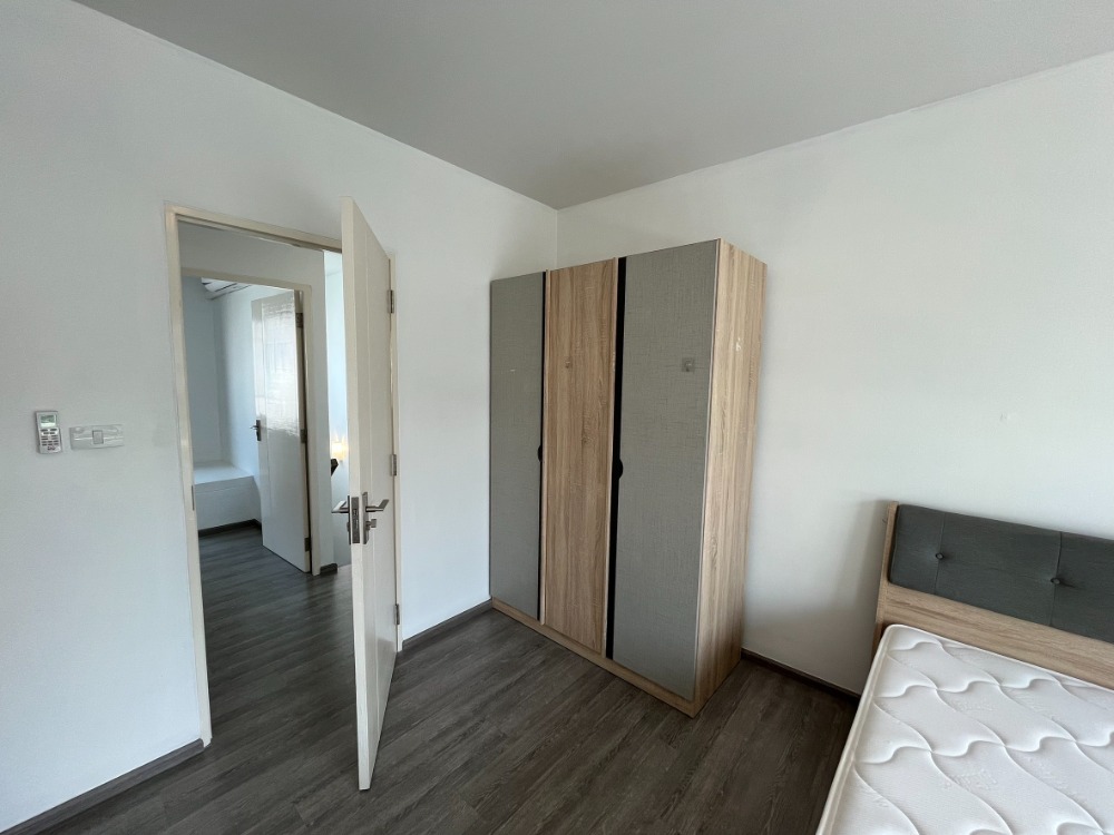 ให้เช่าทาวน์โฮมสมุทรปราการ สำโรง : 🏡🏡อัพเดตบ้านว่าง🐶😸 ทาวน์โฮม หลังเมกะ บางนา เริ่มต้น 17,000 บาท 2 ห้องนอน 3 ห้องน้ำ เลี้ยงสัตว์ได้  Indy (1) bangna km.7 ✅ 18,000฿ เลี้ยงสัตว์ได้ https://www.livinginsider.com/re/2457199  Indy (1) bangna km.7 ✅ 19,000