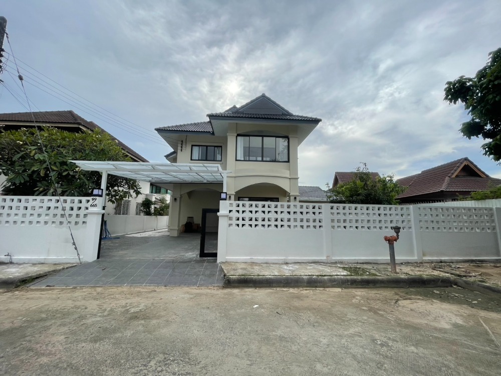 For RentHouseChiang Mai : Single Detached House – Pimuk 1 (Near Ruamchok Intersection), Near Central Festival – Second Ring Road.
