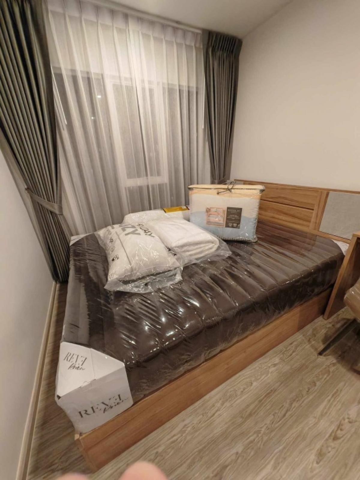 ให้เช่าคอนโดบางนา แบริ่ง ลาซาล : หัวข้อหลัก: ให้เช่า คอนโด Regent Home Bangna (รีเจ้นท์ โฮม บางนา)  ตึก/อาคาร : B ชั้น : 27 ขนาดห้อง: 28 ตร.ม.ราคา : 11,000 บาท