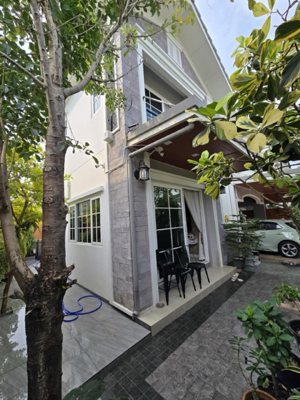 ให้เช่าบ้านปทุมธานี รังสิต ธรรมศาสตร์ : ให้เช่า บ้าน โครงการใหม่  Prestige Future รังสิต ตกแต่งทั้งหลัง พร้อมคลับเฮาส์ ครบ