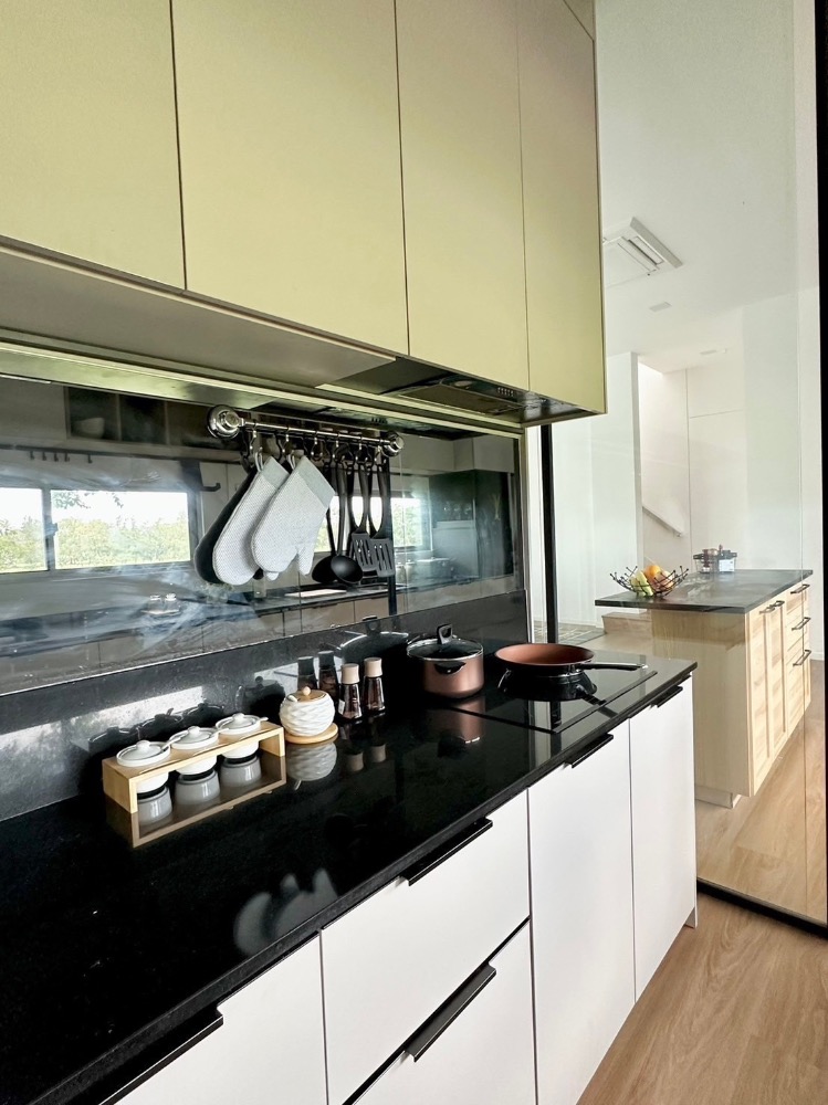 For RentHousePattanakan, Srinakarin : Vive Krungthepkeeta Brandnew