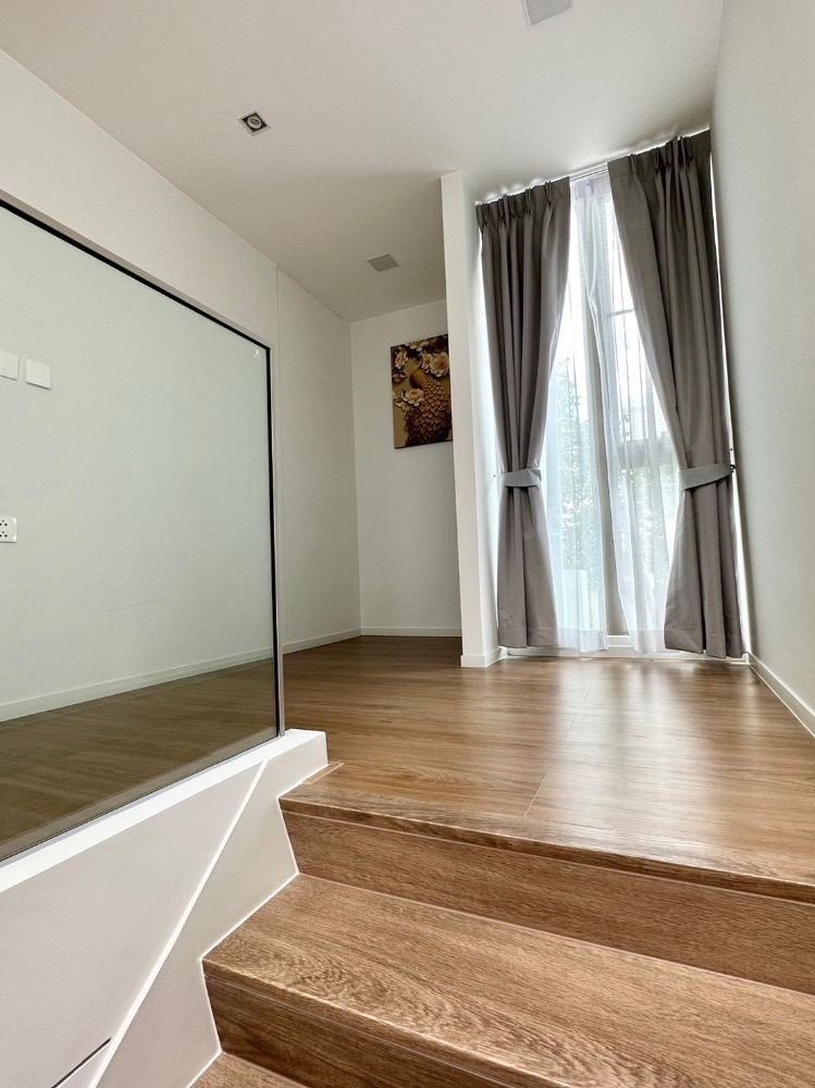 For RentHousePattanakan, Srinakarin : Vive Krungthepkeeta Brandnew