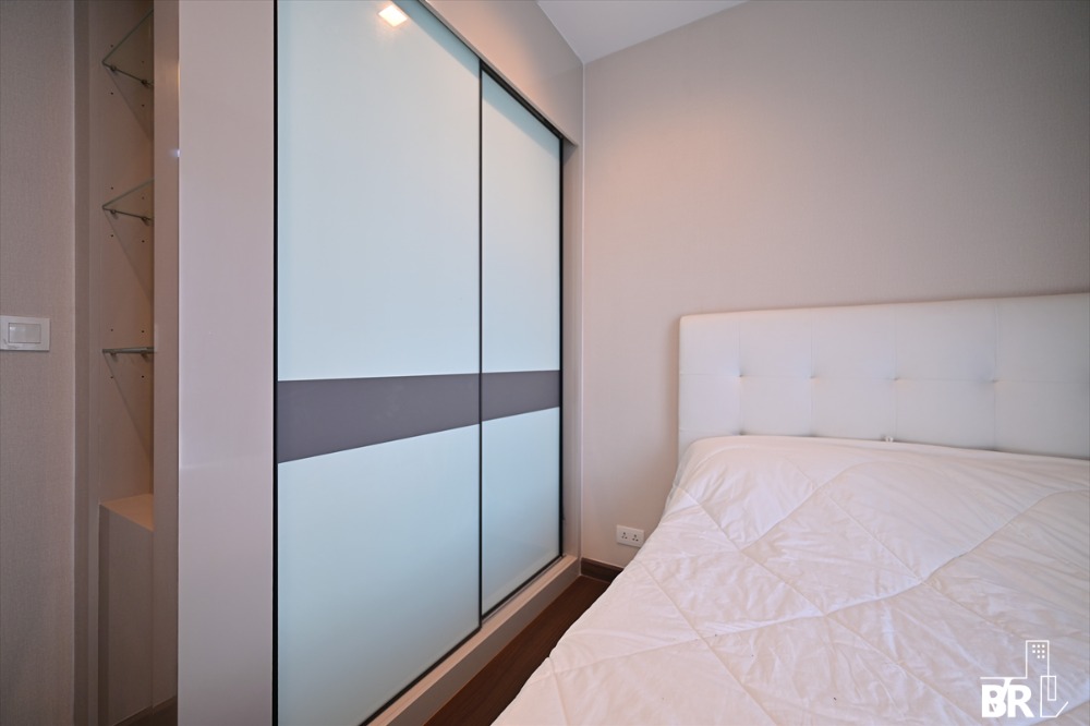 ขายคอนโดรัชดา ห้วยขวาง : IVY AMIO 2b2b 80+SQM ราคา 10,950,000 เท่านั้น  PUTTER RCD