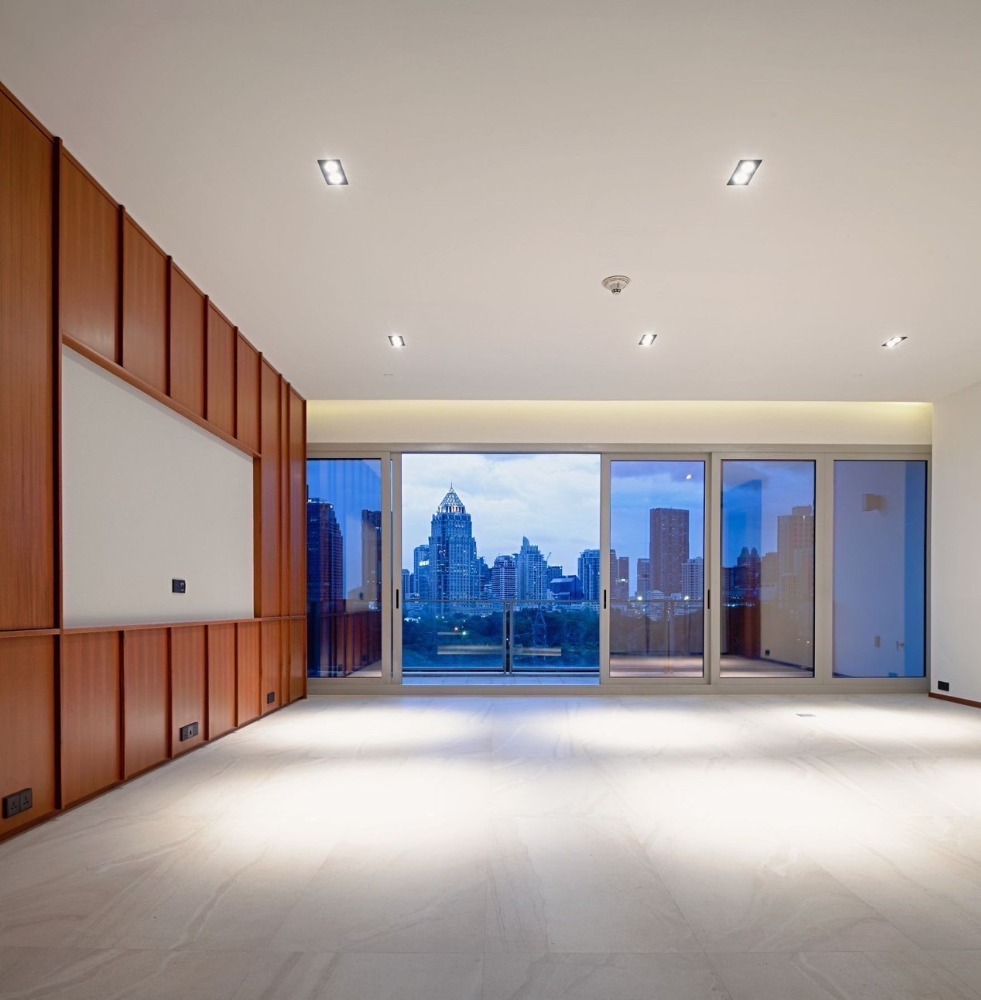 For SaleCondoWitthayu, Chidlom, Langsuan, Ploenchit : LTHC11857 ​​- 185 Rajadamri for Sale Size 139 SQM. 2 BEDS 2 Baths Near MRT Chachadamri Station Only 50 MB