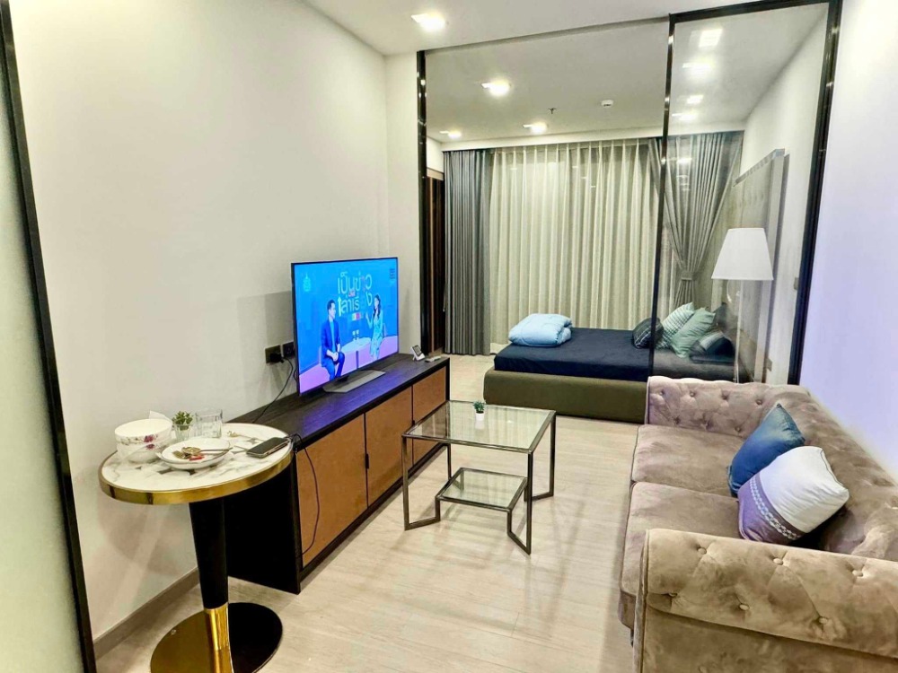ให้เช่าคอนโดพระราม 9 เพชรบุรีตัดใหม่ RCA : LTH11868 - One9Five Asoke - Rama 9 FOR RENT Size 36 sqm. 1 bed 1 bath Near MRT Rama 9 Station ONLY 31K/Month
