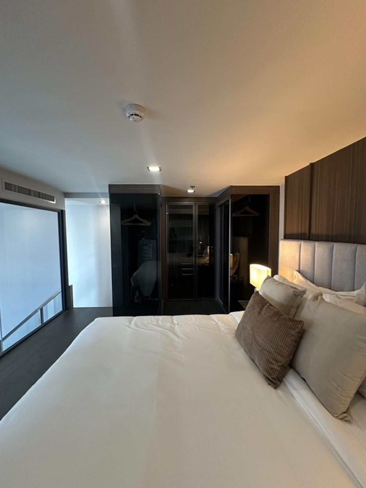 ให้เช่าคอนโดราชเทวี พญาไท : Brand New Duplex Conner Ratchathewi