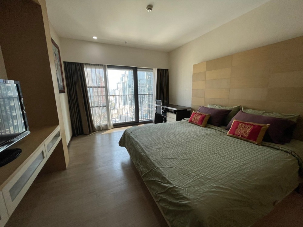 ขายคอนโดสุขุมวิท อโศก ทองหล่อ : Sale NOBLE REMIX  พร้อมอยู่ (S15-14165(S))