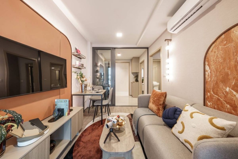 For SaleCondoRatchadapisek, Huaikwang, Suttisan : 🎉 BEST DEAL 🎉 The Base Ratchada 19 ❤️‍🔥 1 Bedroom, 1 Bathroom, 25.5 sqm. 🔥 Starting Price: 2.218 MB 🔥 📱 081-983-6625